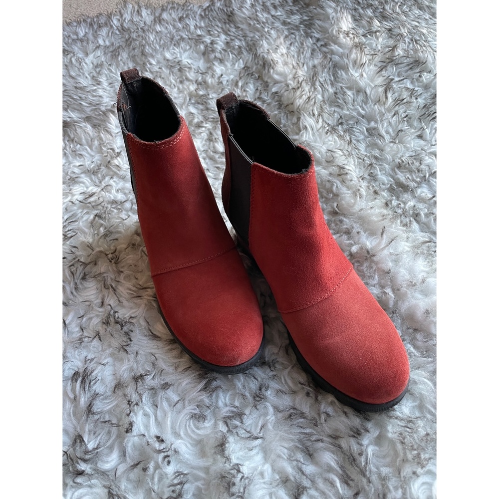Sorel Joan of Arctic Chelsea Wedge Booties